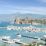 Alberi Del Paradiso 4*