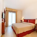 Hotell Alberi Del Paradiso 4*