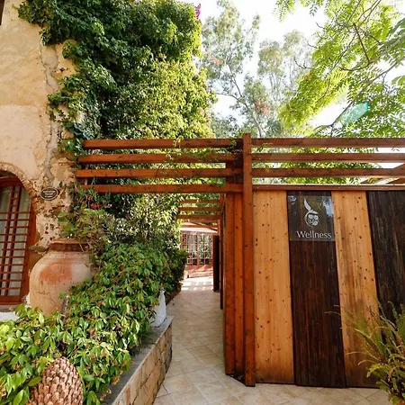 Alberi Del Paradiso 4* Cefalù