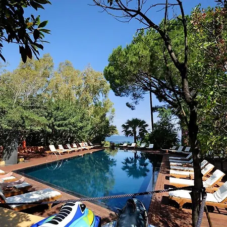 Alberi Del Paradiso Otel
