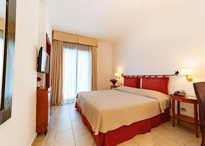 Szálloda Alberi Del Paradiso 4*