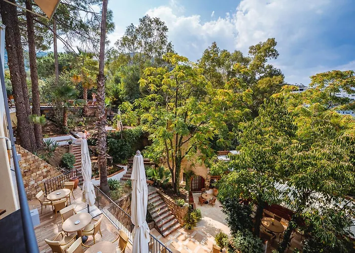 Alberi Del Paradiso 4*