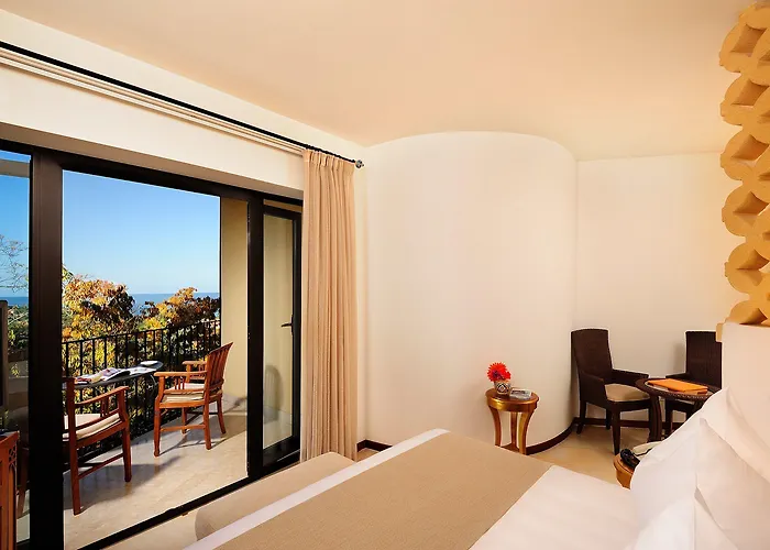 Alberi Del Paradiso Cefalù