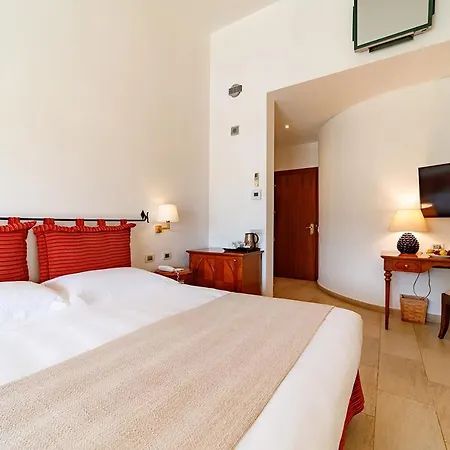 Alberi Del Paradiso Szálloda 4*