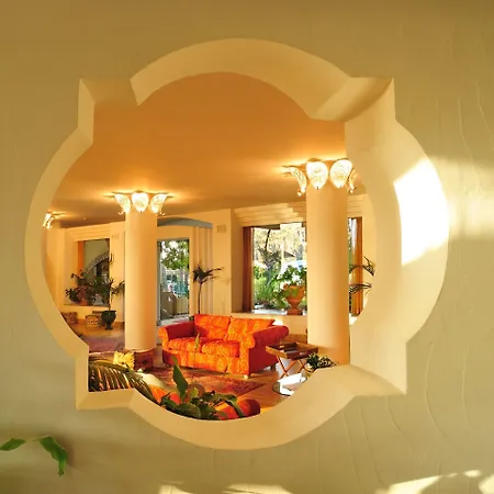 Alberi Del Paradiso Cefalù