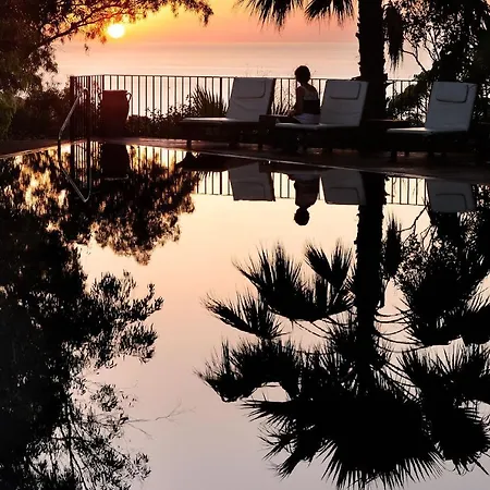 Alberi Del Paradiso 4* Cefalù