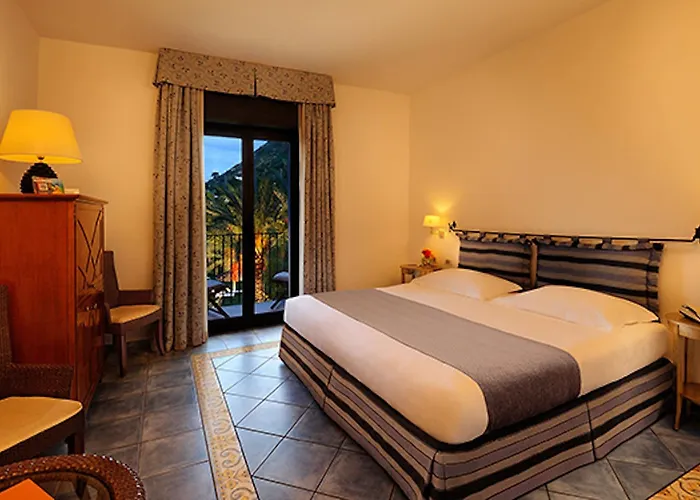 Alberi Del Paradiso 4* Cefalù