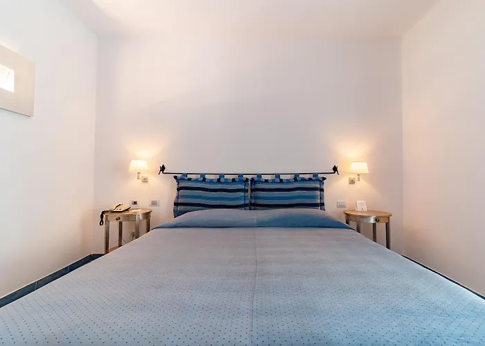 Alberi Del Paradiso 4* 切法卢