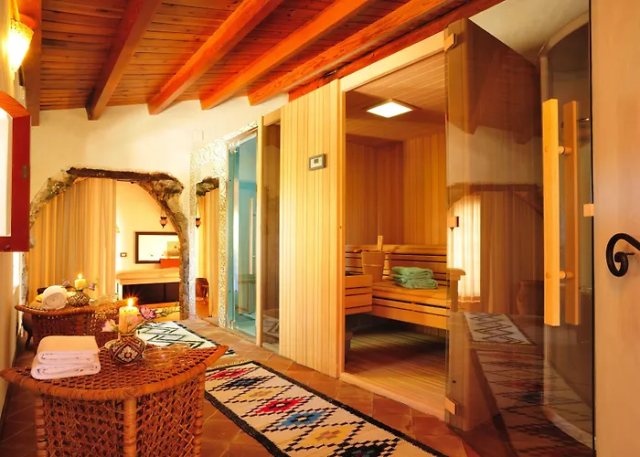 Alberi Del Paradiso 4* 切法卢