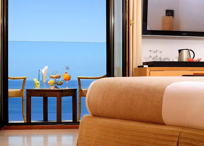 Alberi Del Paradiso 4* 切法卢